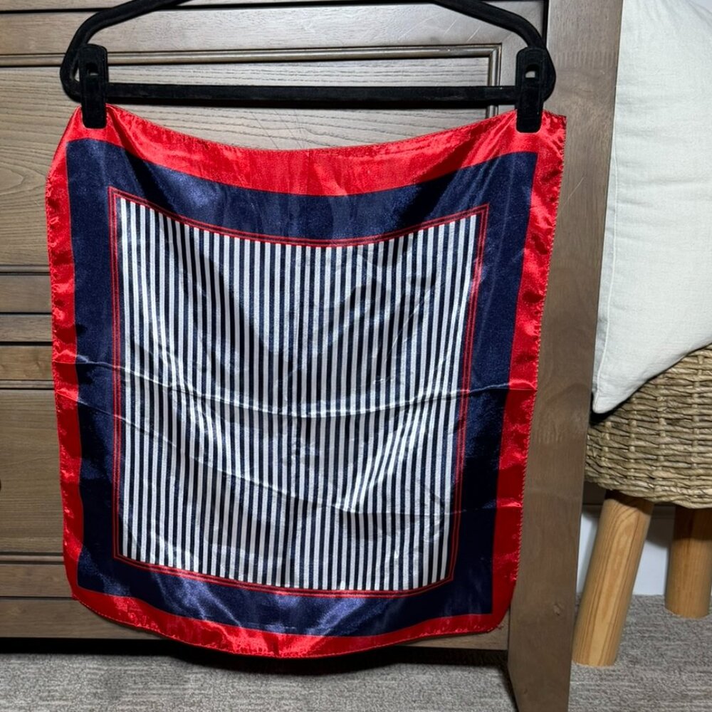 Southwest Airlines -Inspired Scarf & Bag Charm Set – Crew Bag Accessory - Picture 9 of 12